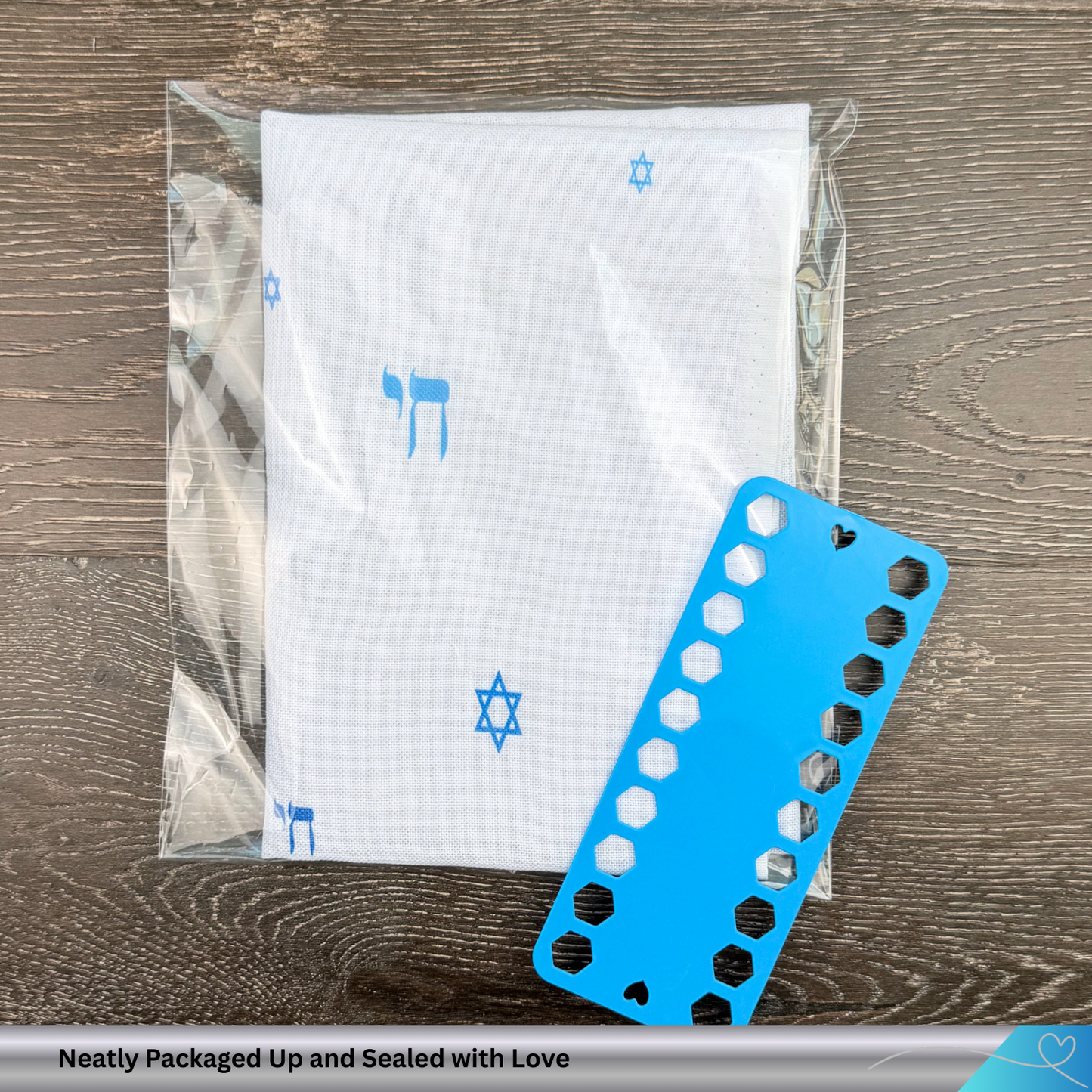 Star of David & Chai (חי) 28 count Linen Fabric